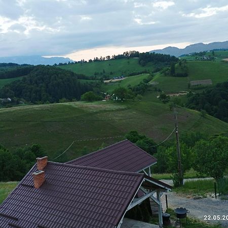 הוילה Casa Din Livada, Poiana Marului, Brasov מראה חיצוני תמונה
