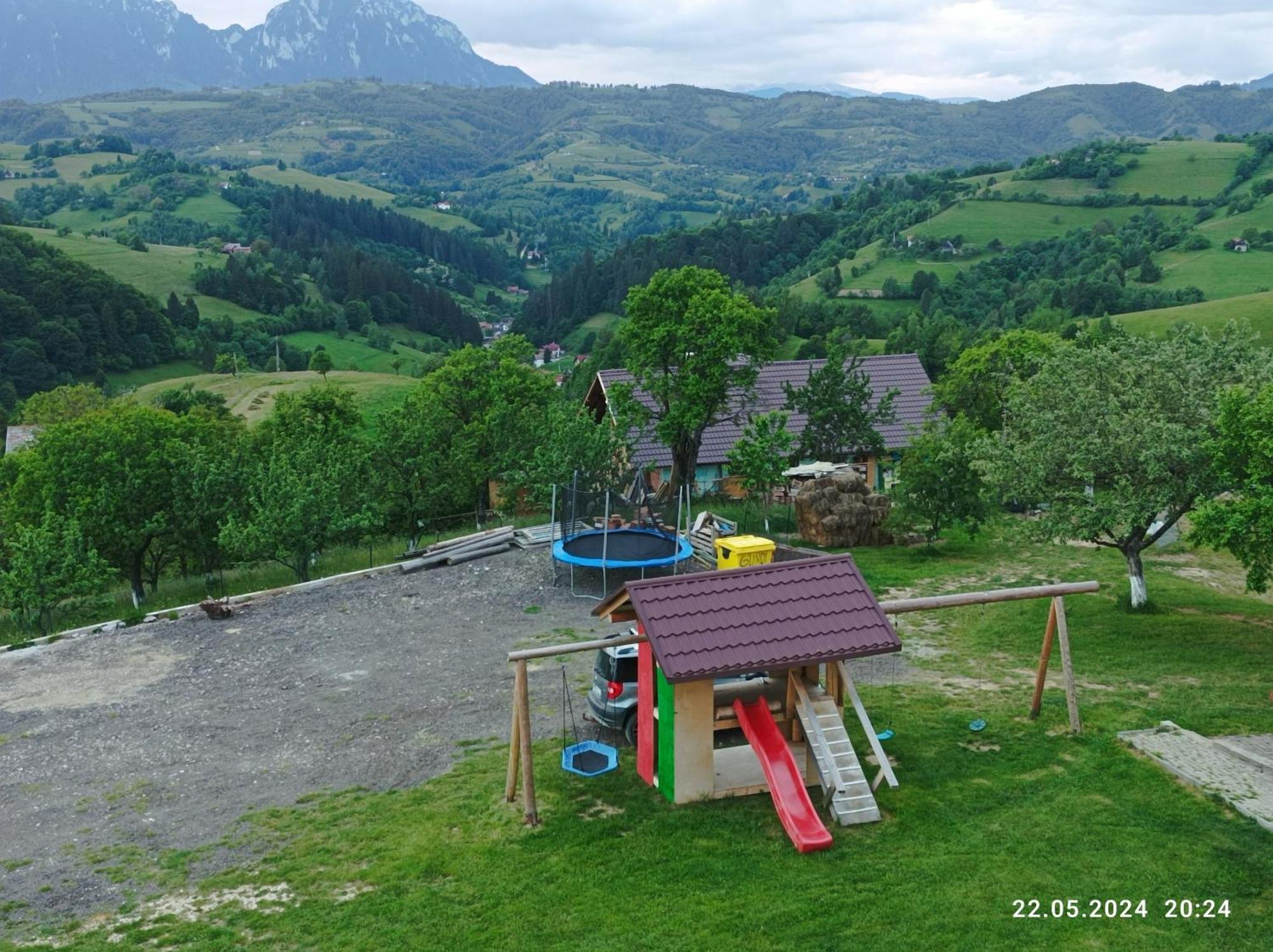 הוילה Casa Din Livada, Poiana Marului, Brasov מראה חיצוני תמונה