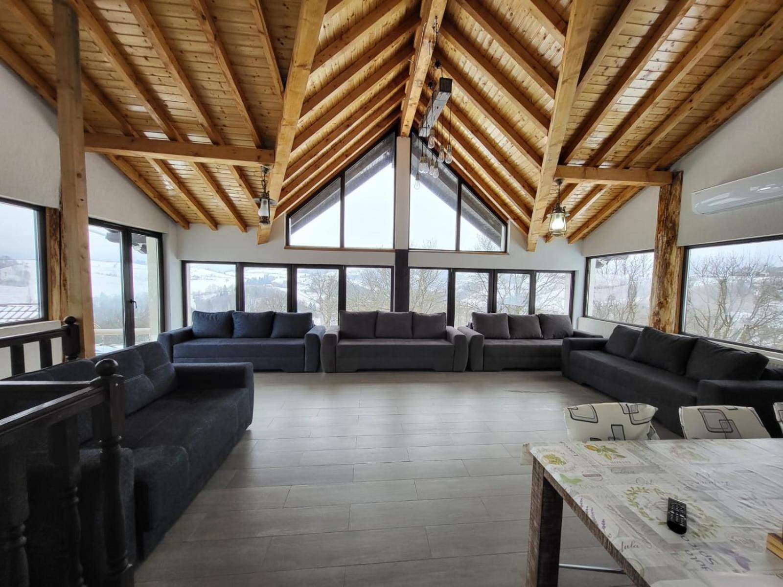 הוילה Casa Din Livada, Poiana Marului, Brasov מראה חיצוני תמונה